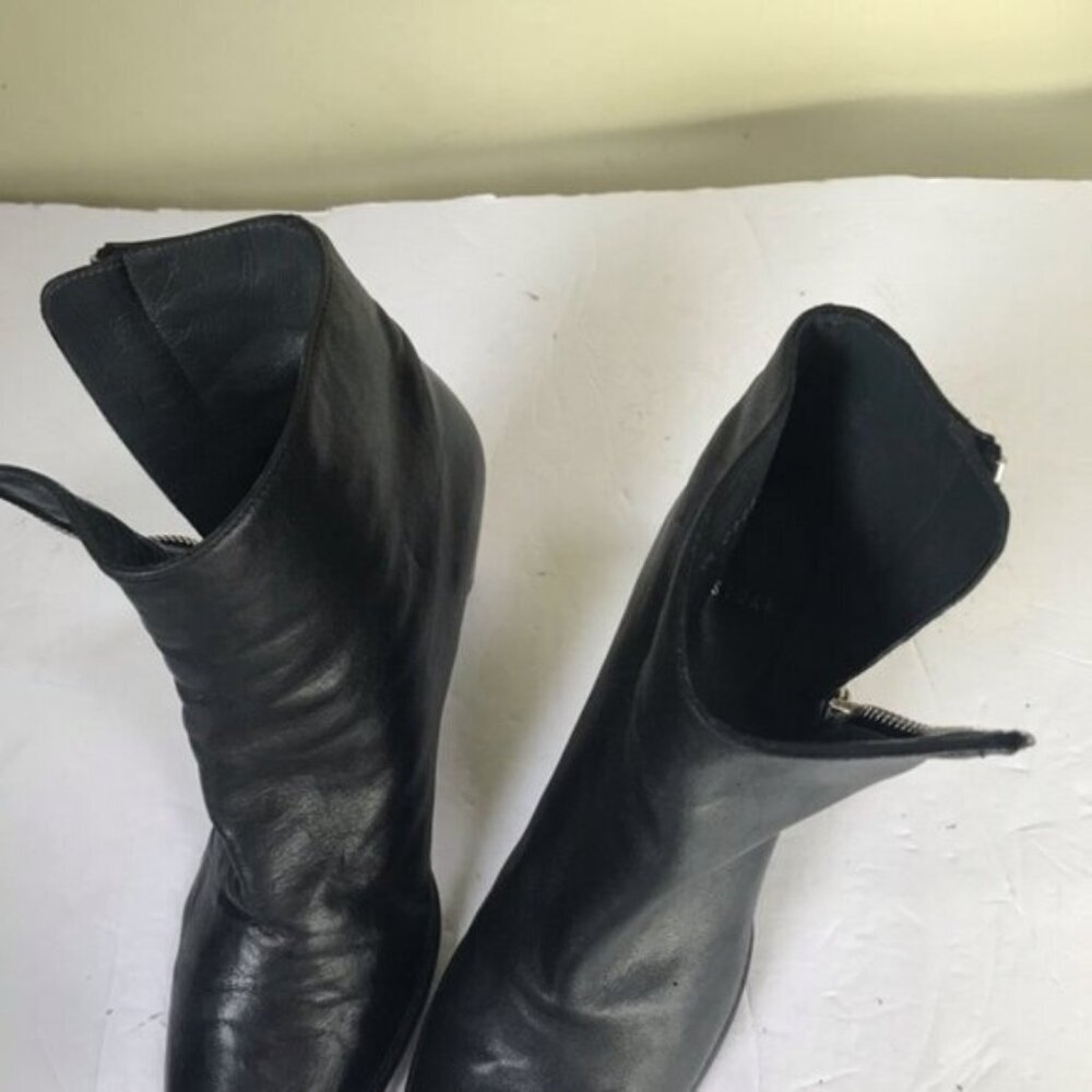 Stuart Weitzman Leather Ankle Booties Boot Side Zip Rubber Sole Stacked Heel 9.5 - Picture 7 of 15